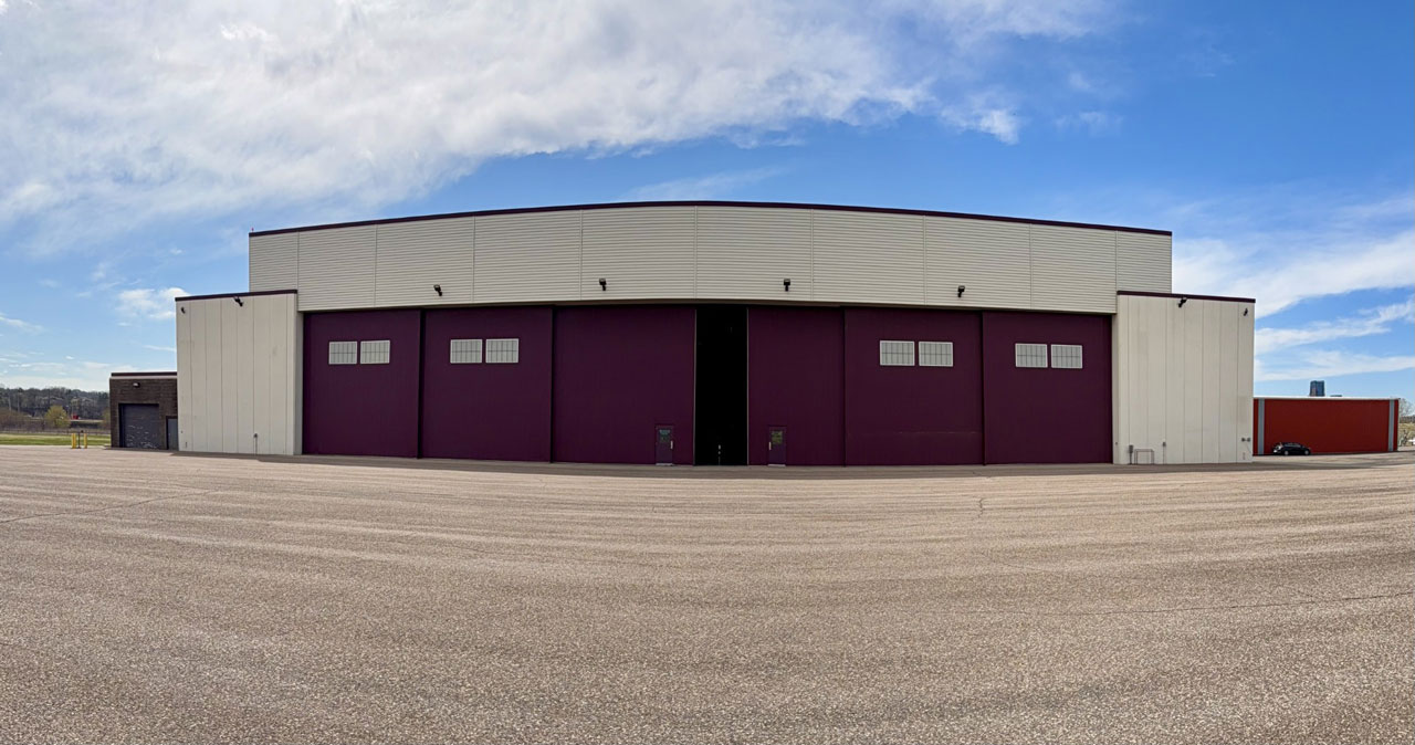 64,000 square foot hangar space