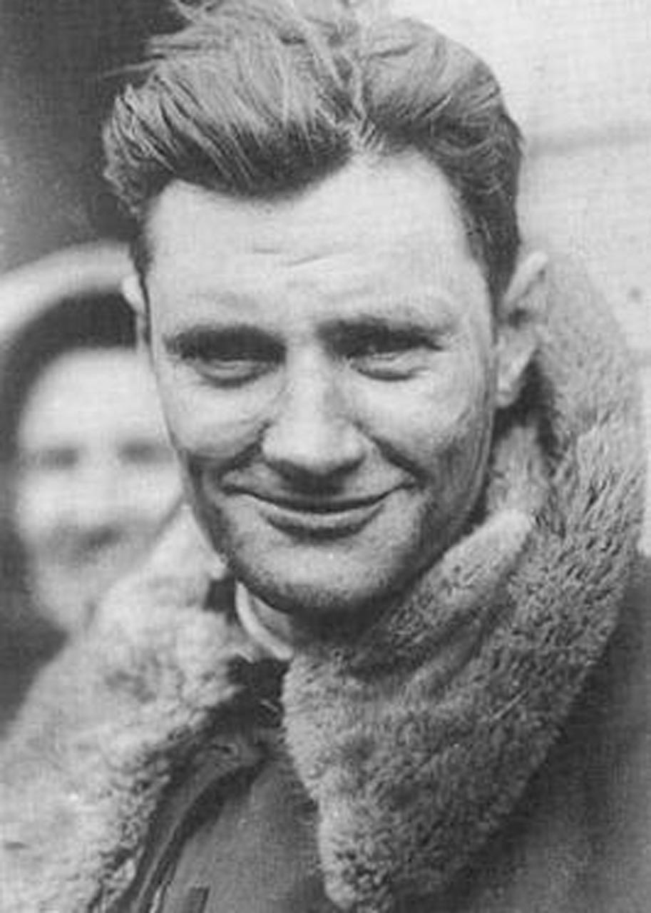 Charles Speed Holman, celebrated aviator